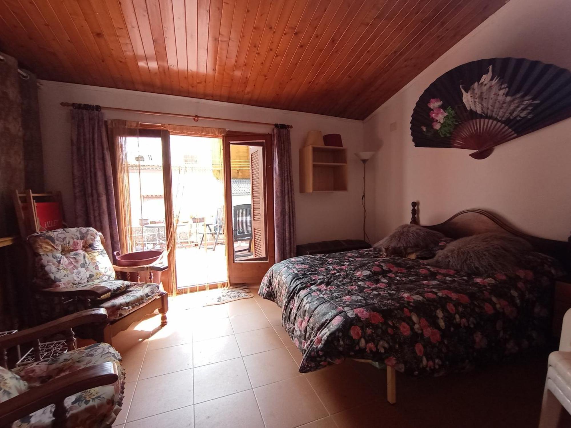 Tranquil And Spacious Townhouse In Historical And Picturesque Cervera Del Maestre Eksteriør billede